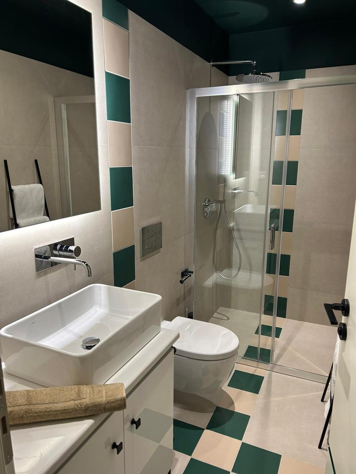 Living Yard Thissio Athens Ngoại thất bức ảnh